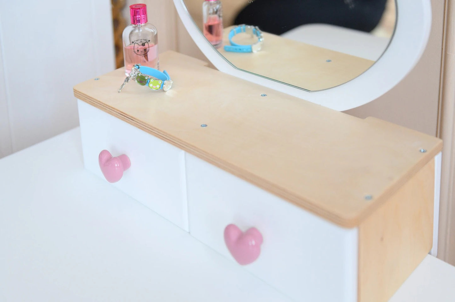 Princess Vanity Table and Chair Set: Kids Dressing Table with Mirror